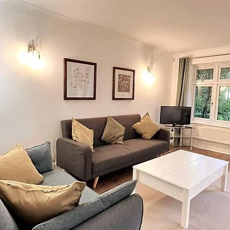 Space And Comfort In Summertown Oxford Extérieur photo