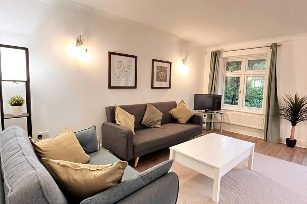 Space And Comfort In Summertown Oxford Extérieur photo